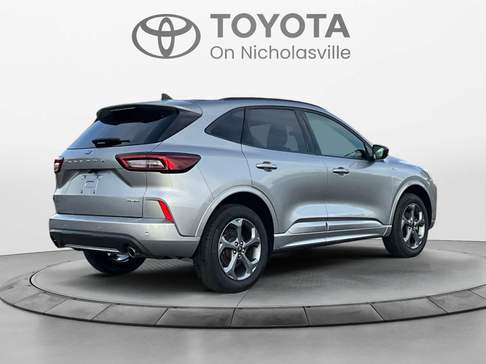 2024 Ford Escape ST-Line - Photo 5