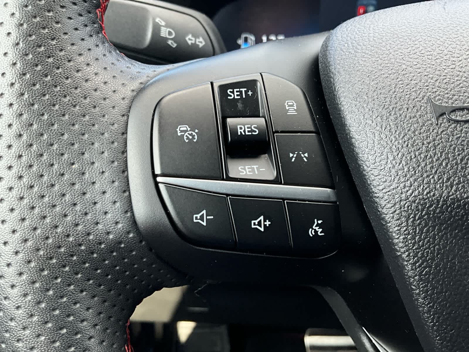 2023 Ford Escape ST-Line Elite - Photo 20