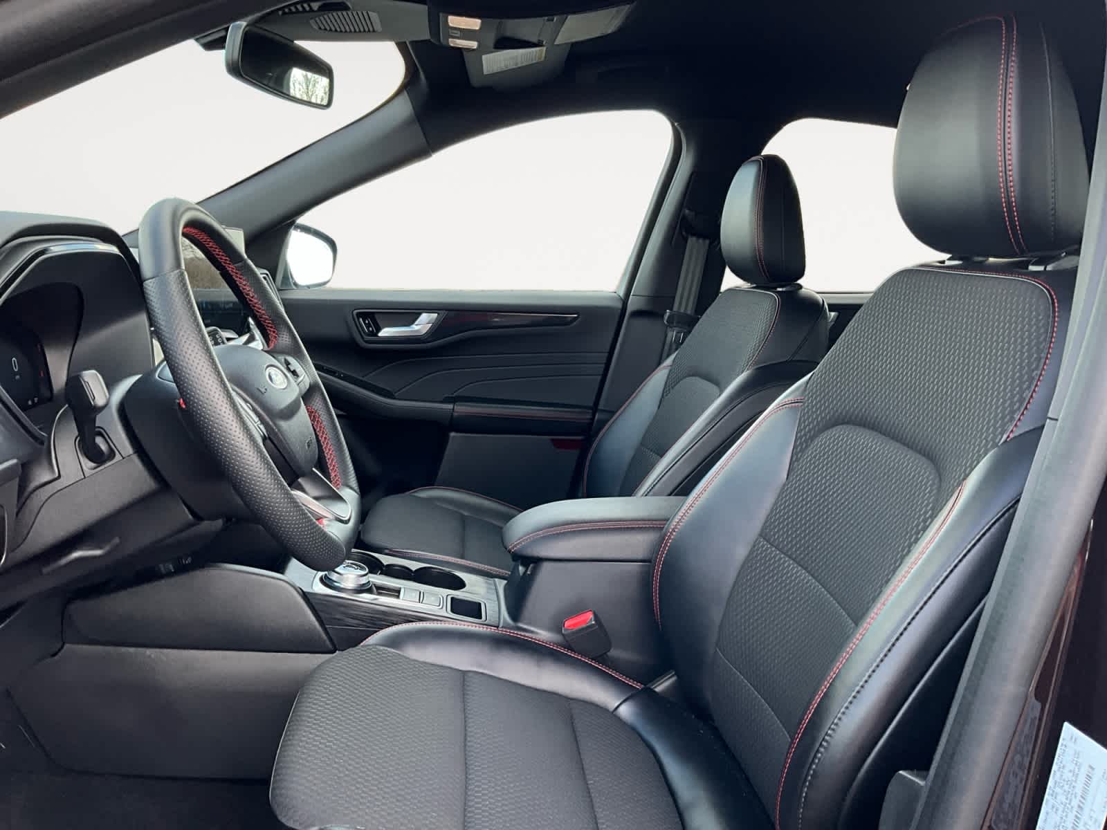 2023 Ford Escape ST-Line Elite - Photo 12