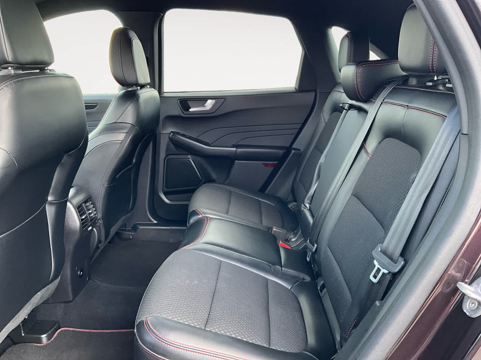 2023 Ford Escape ST-Line Elite - Photo 25