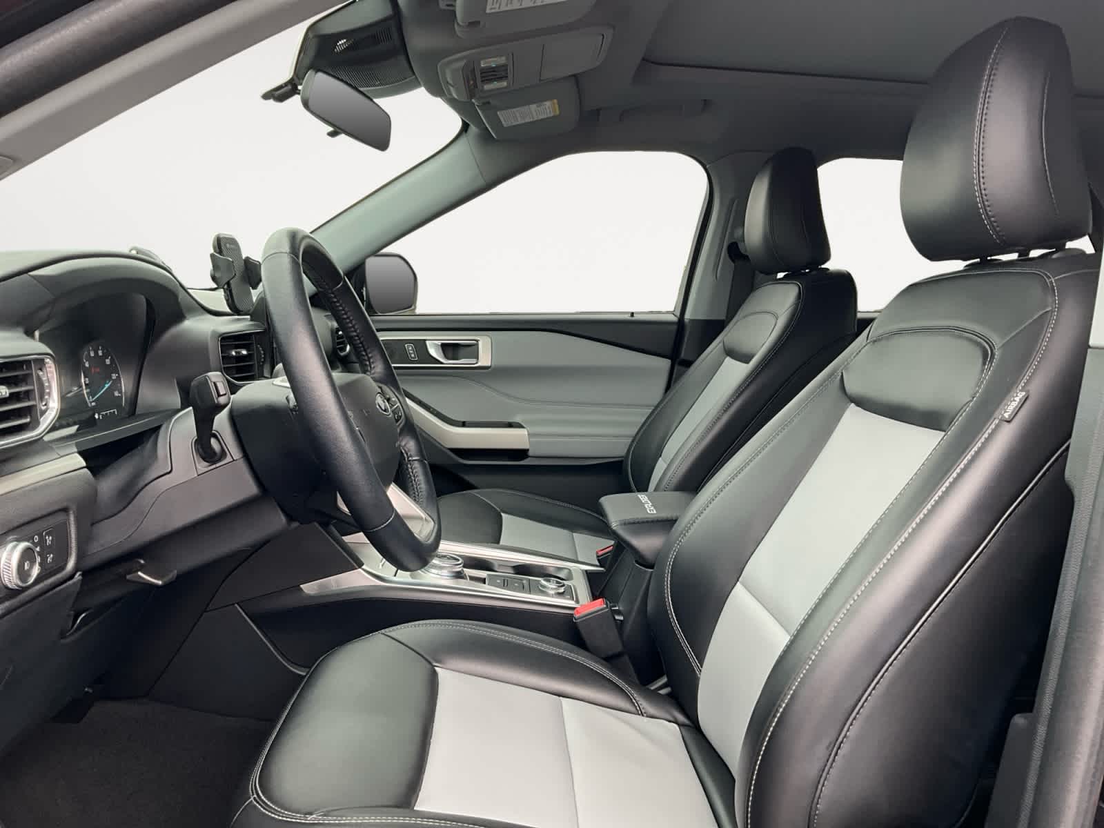Used 2022 Ford Explorer SUV