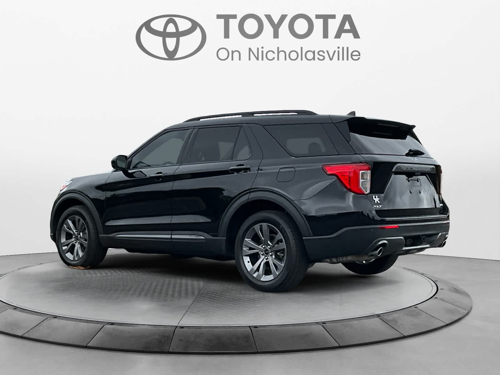 Used 2022 Ford Explorer SUV