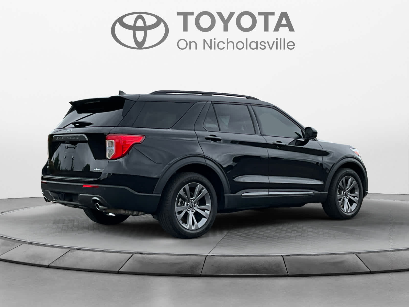 Used 2022 Ford Explorer SUV