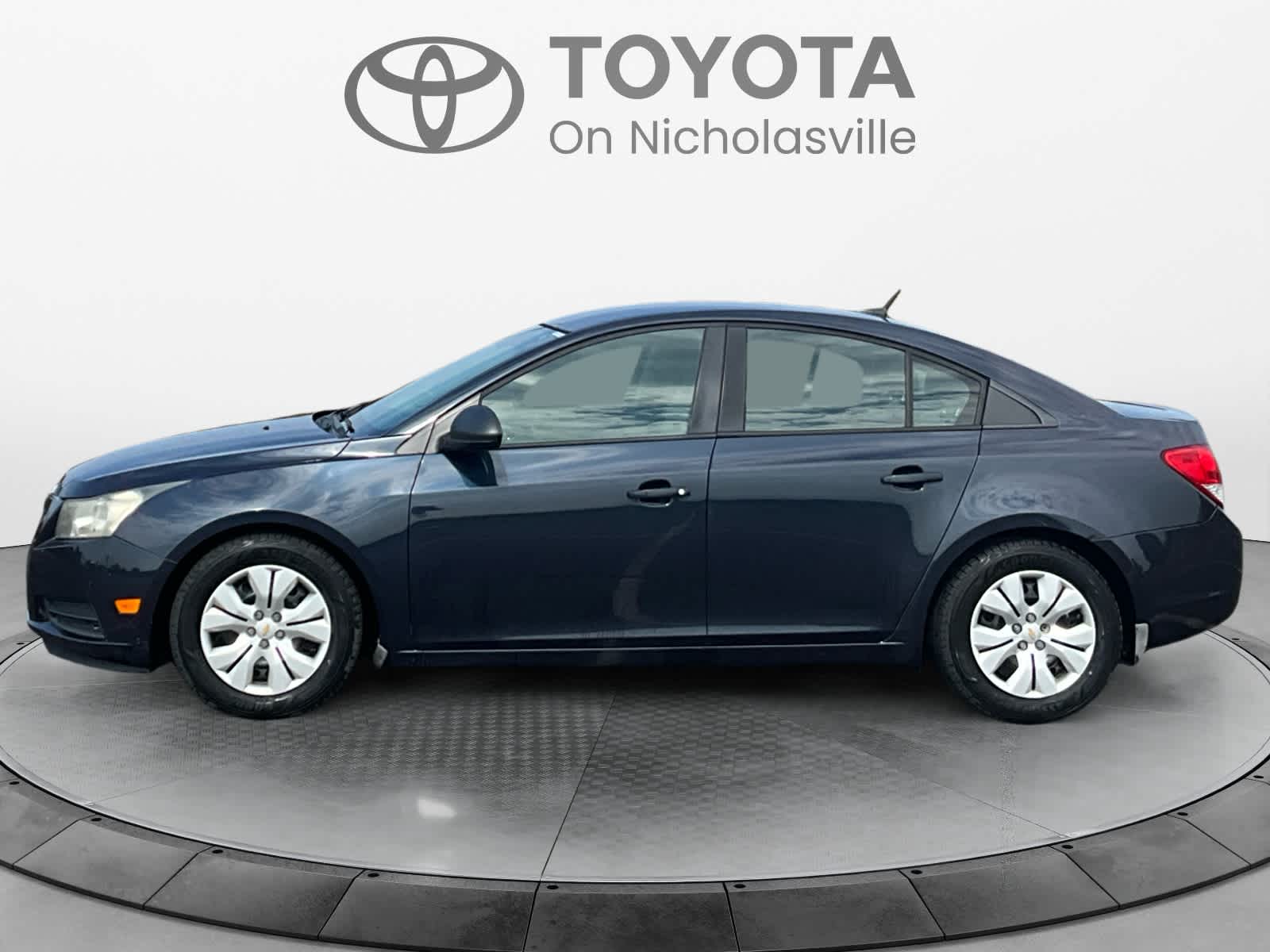 Used 2014 Chevrolet Cruze LS with VIN 1G1PA5SH6E7137608 for sale in Nicholasville, KY