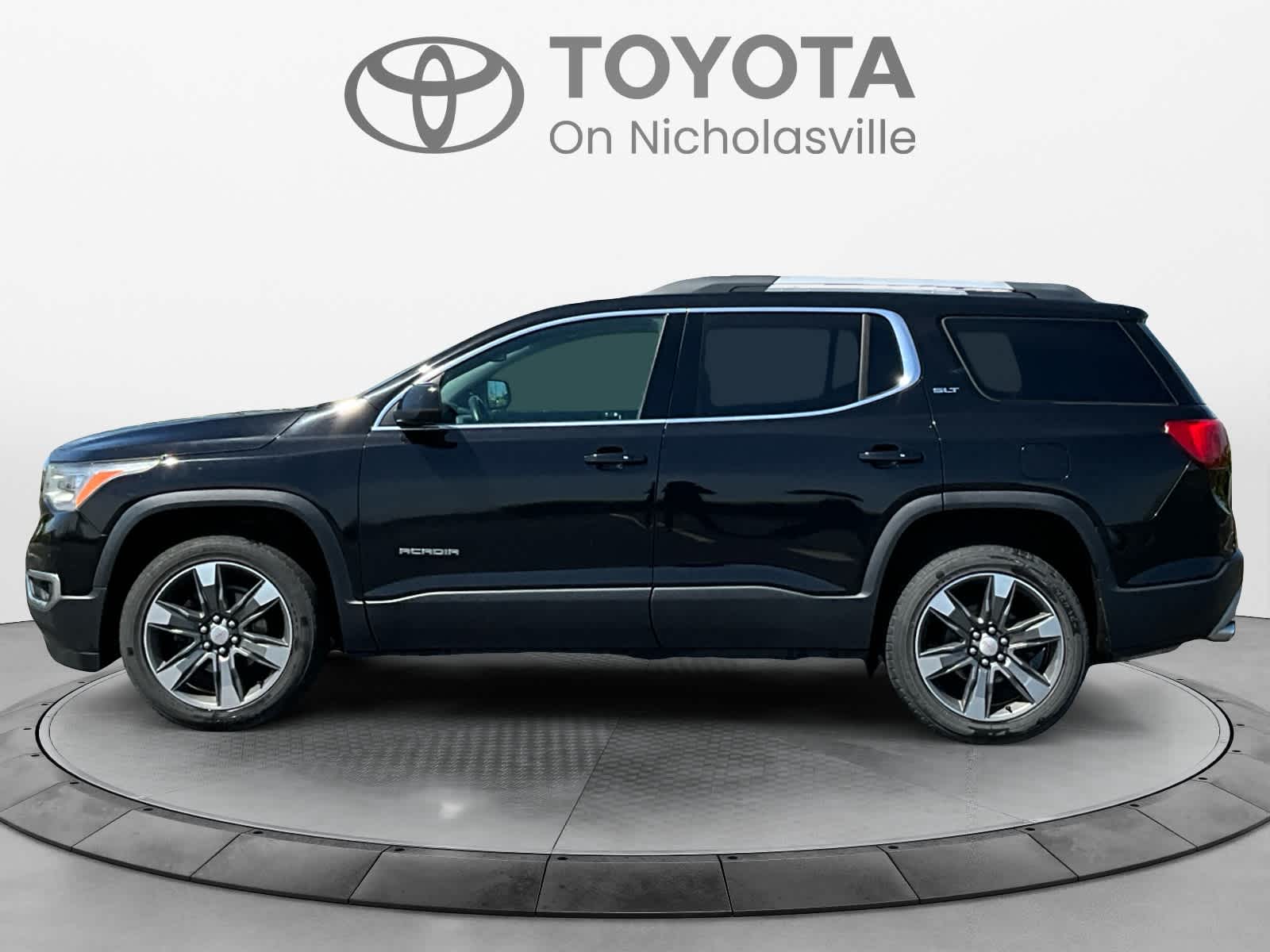 Used 2019 GMC Acadia SLT-2 with VIN 1GKKNNLS4KZ134372 for sale in Nicholasville, KY