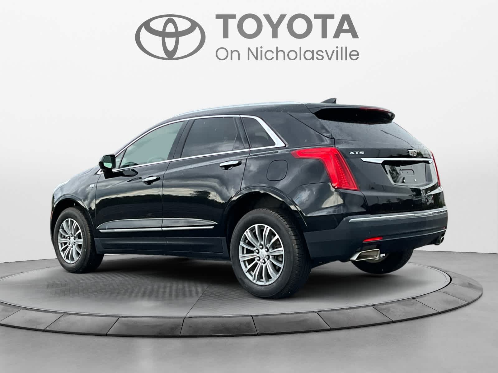 Used 2019 Cadillac XT5 SUV