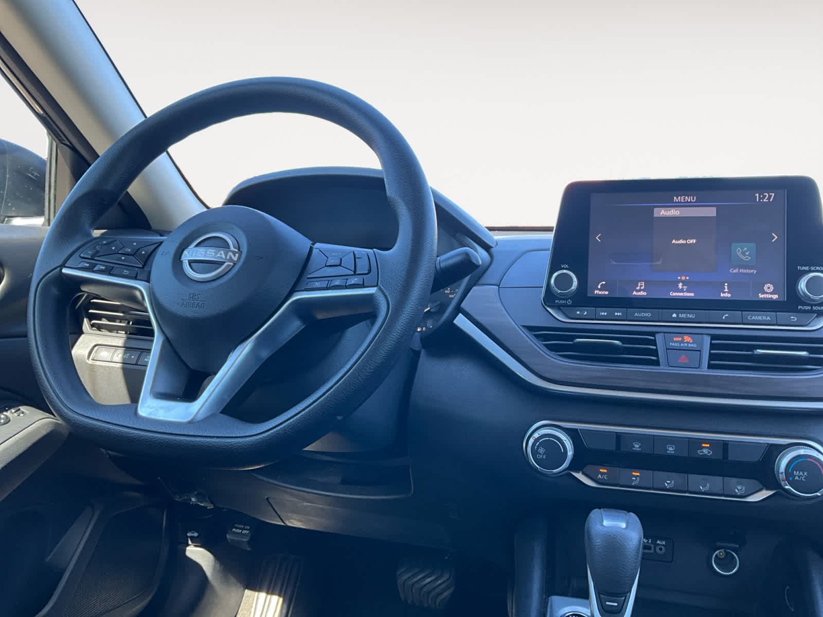 Used 2024 Nissan Altima Sedan