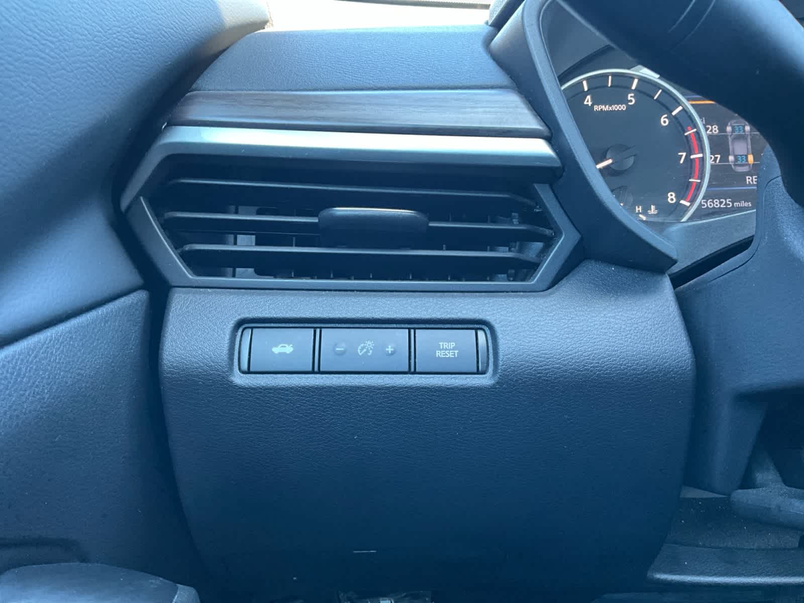 Used 2024 Nissan Altima Sedan