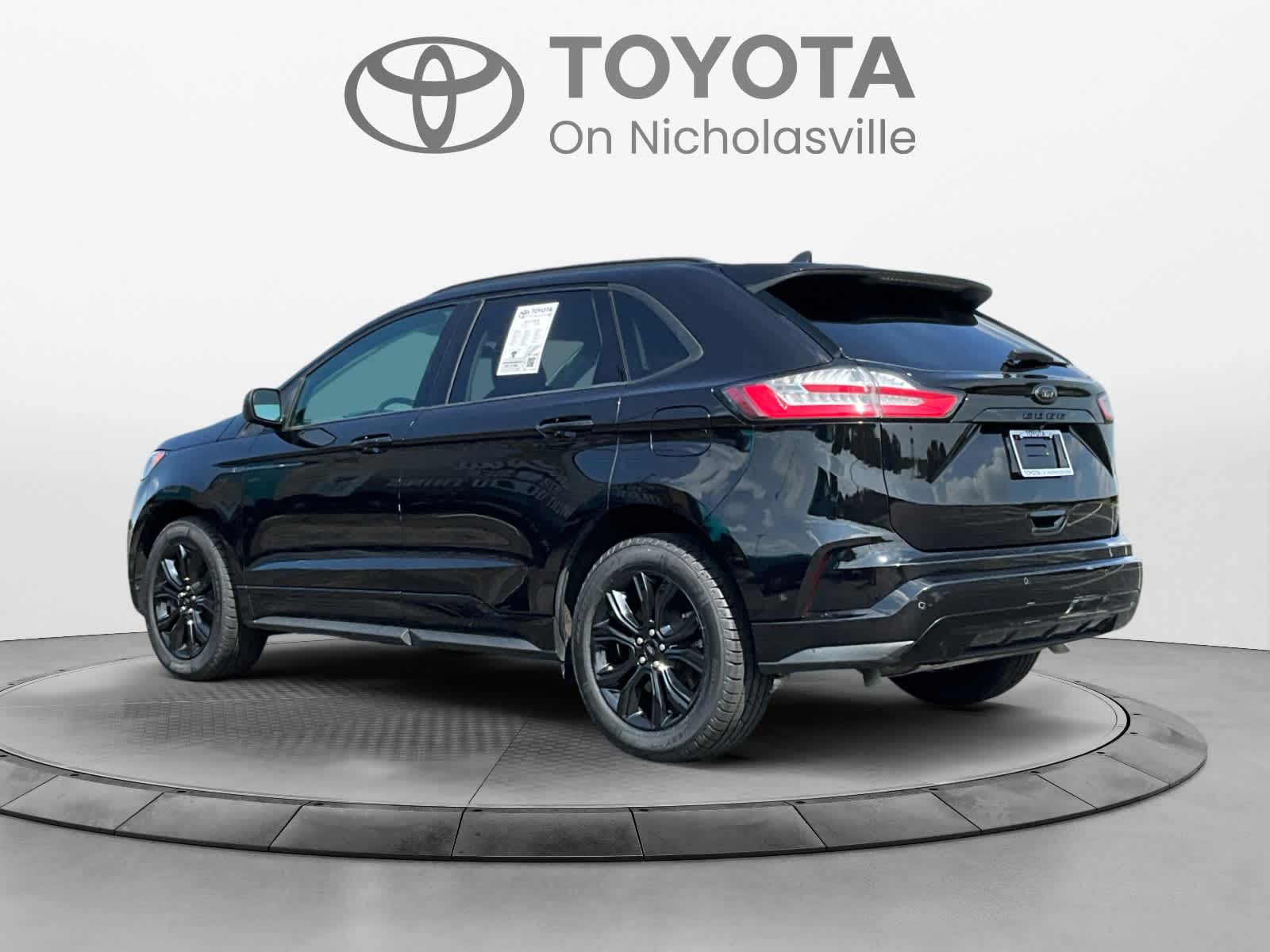 Used 2022 Ford Edge SUV