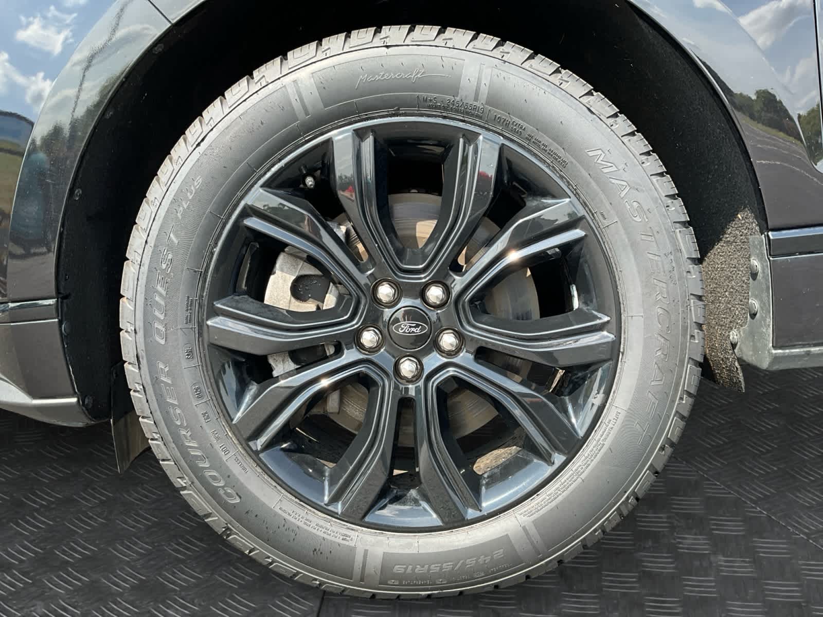 Used 2022 Ford Edge SUV