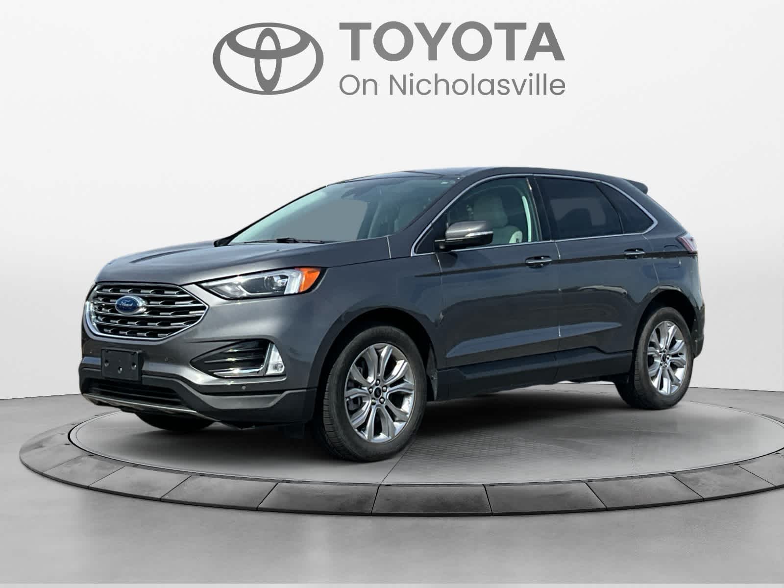 2024 Ford Edge Titanium