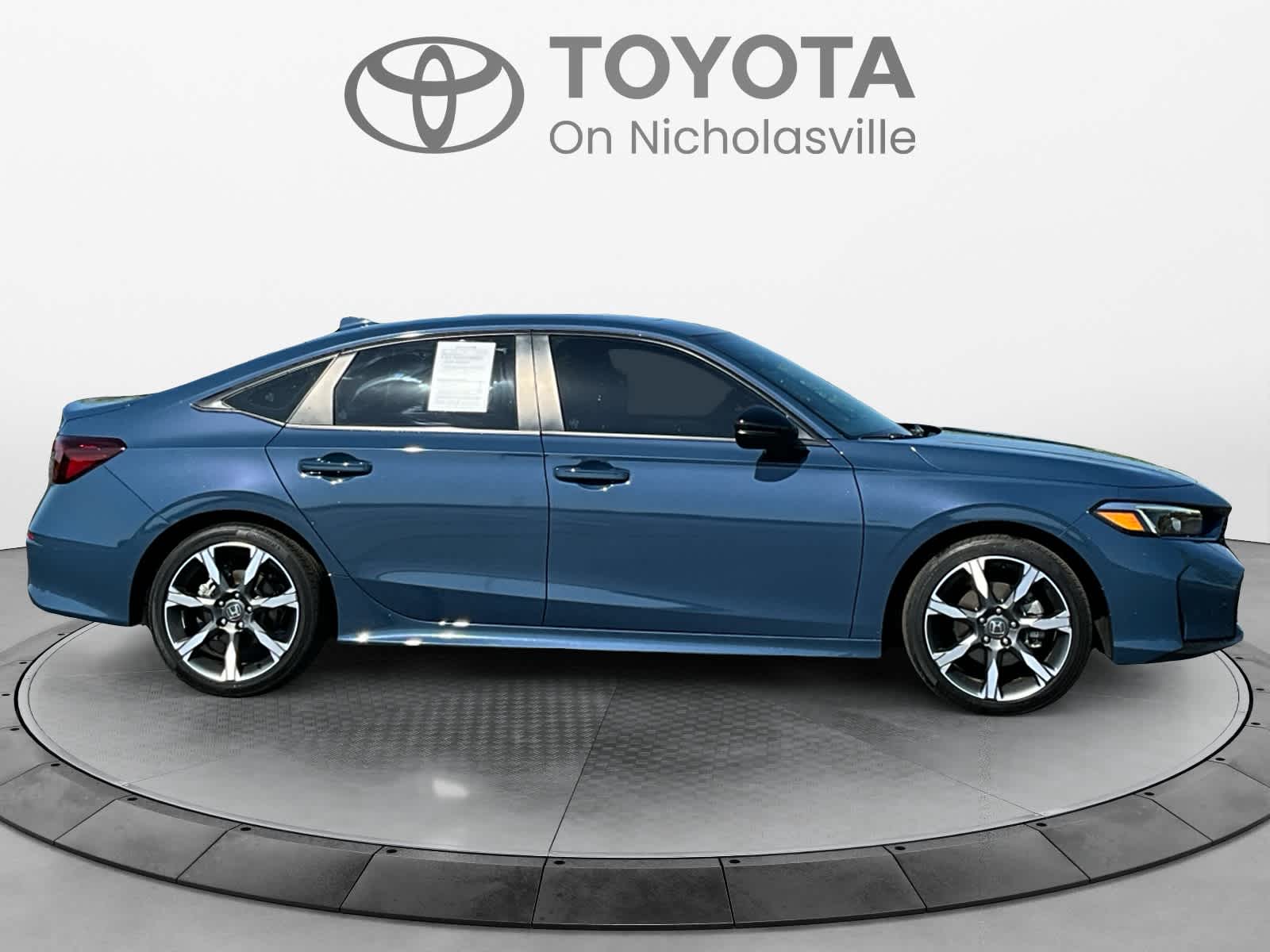 2025 Honda Civic Sport - Photo 7