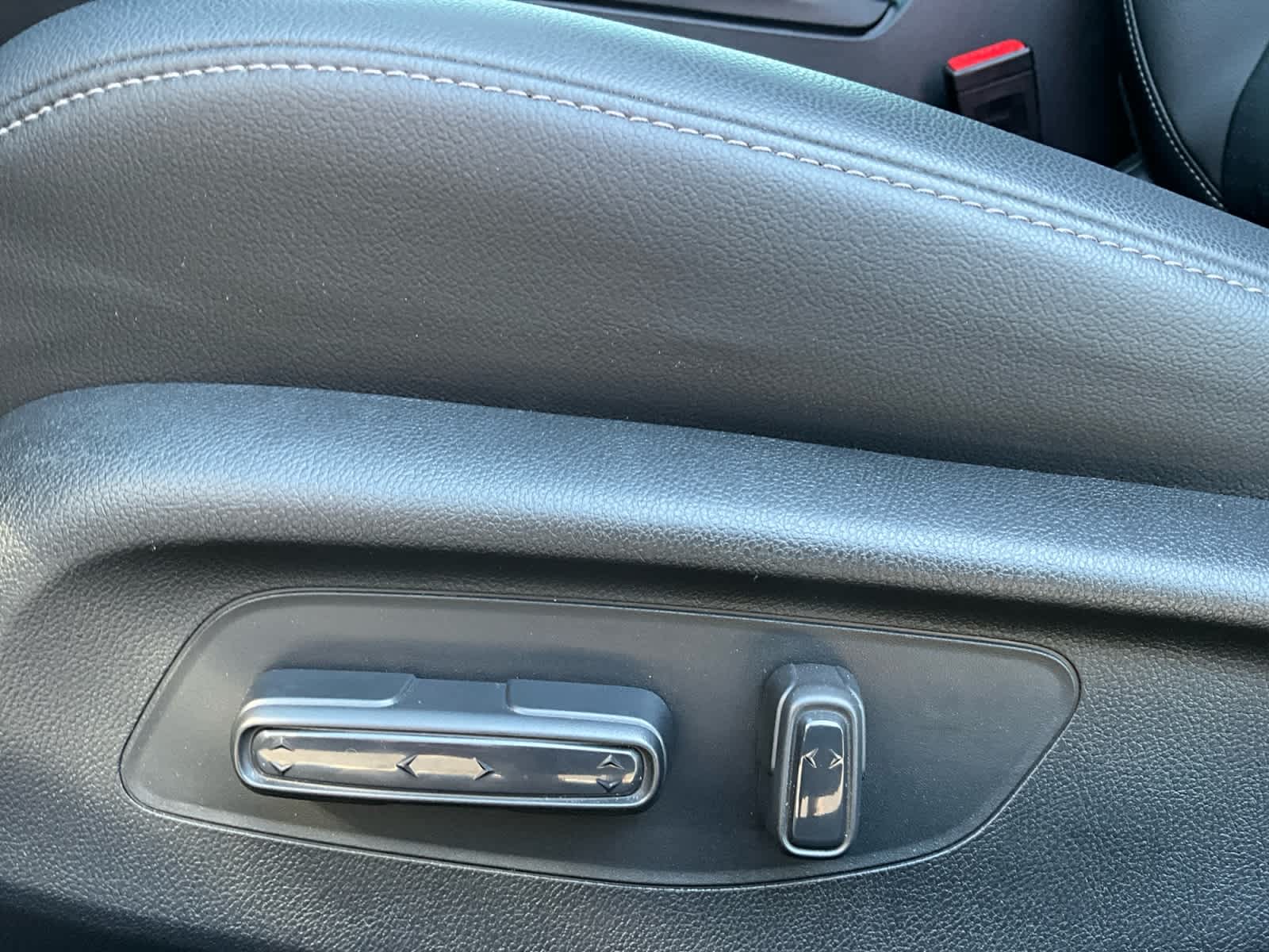 2025 Honda Civic Sport - Photo 22