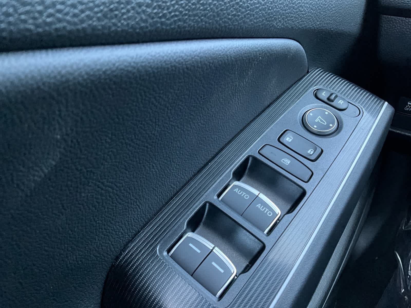 2025 Honda Civic Sport - Photo 21