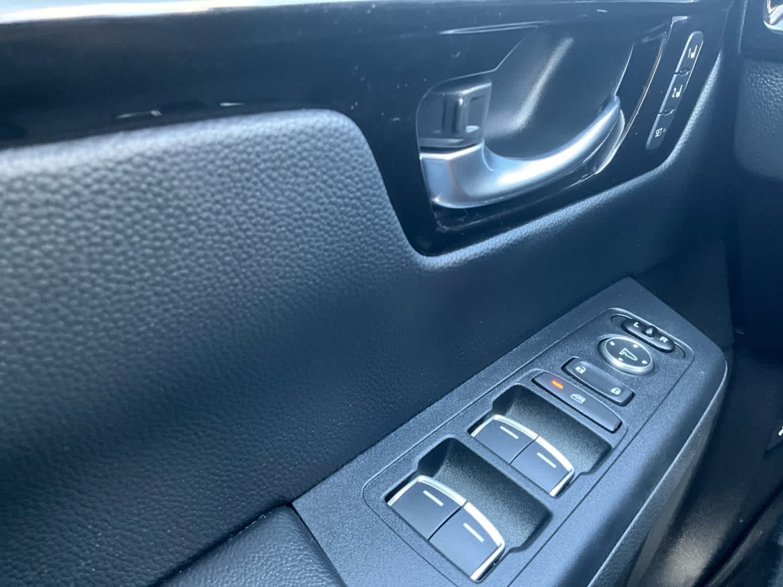 Used 2025 Honda CR-V SUV