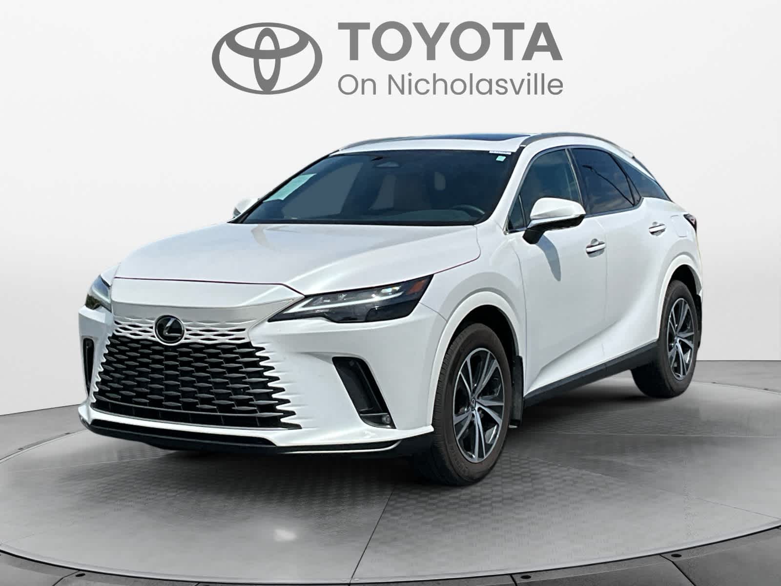 2025 Lexus RX 350's photo