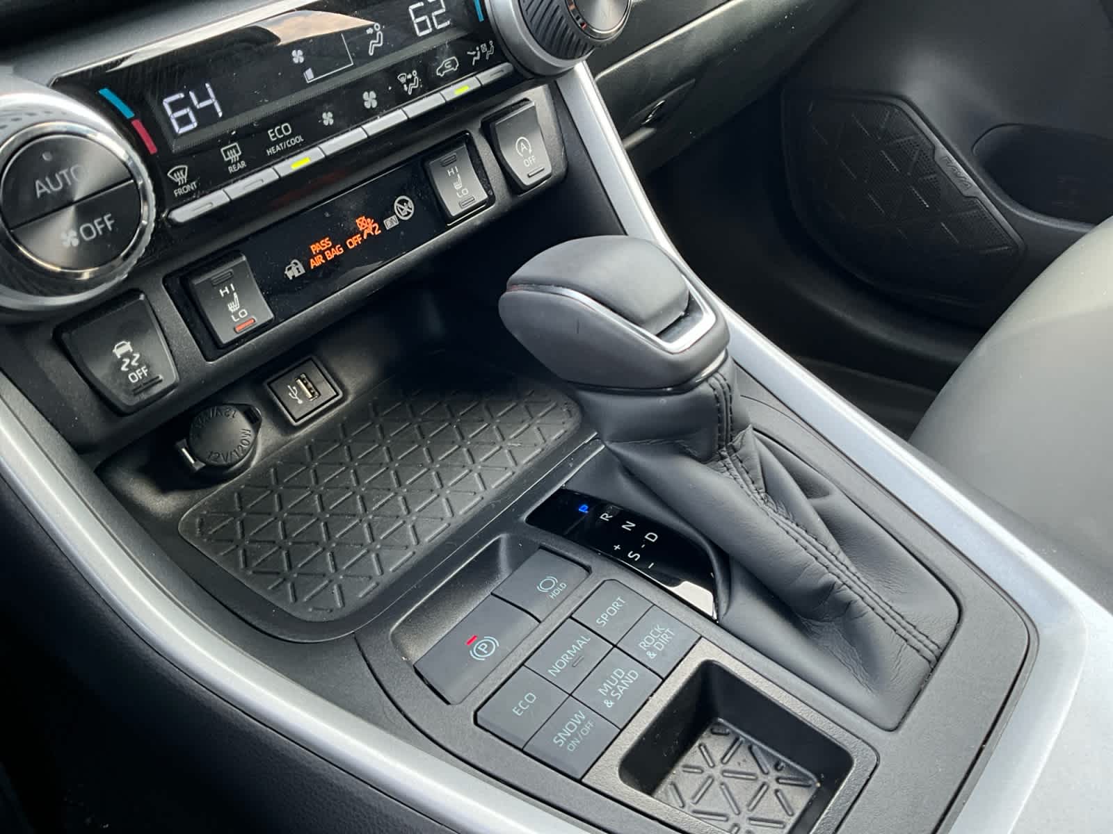 Used 2025 Toyota RAV4 SUV