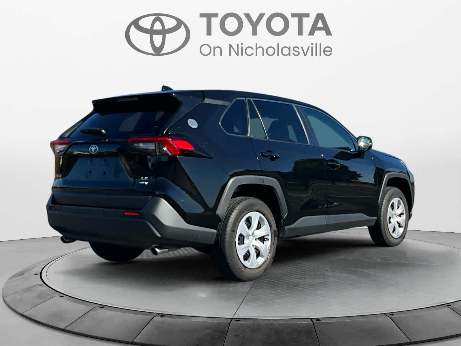 Used 2024 Toyota RAV4 SUV