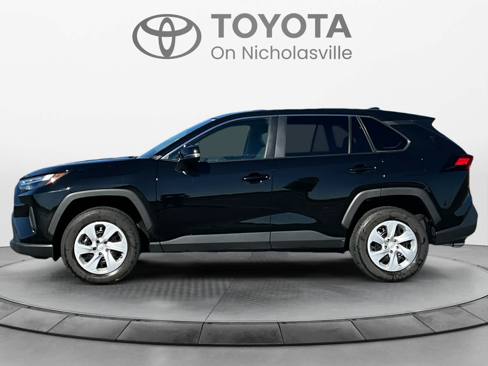 Used 2024 Toyota RAV4 SUV