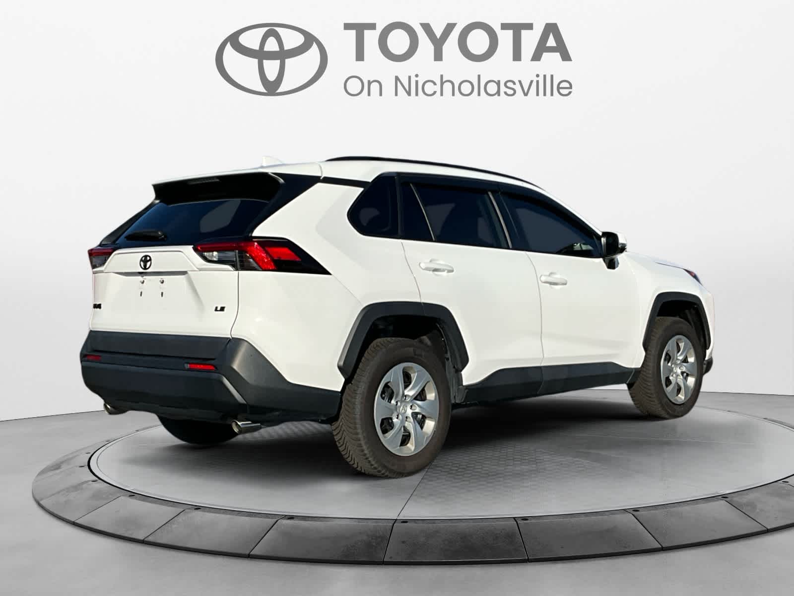 Used 2021 Toyota RAV4 SUV