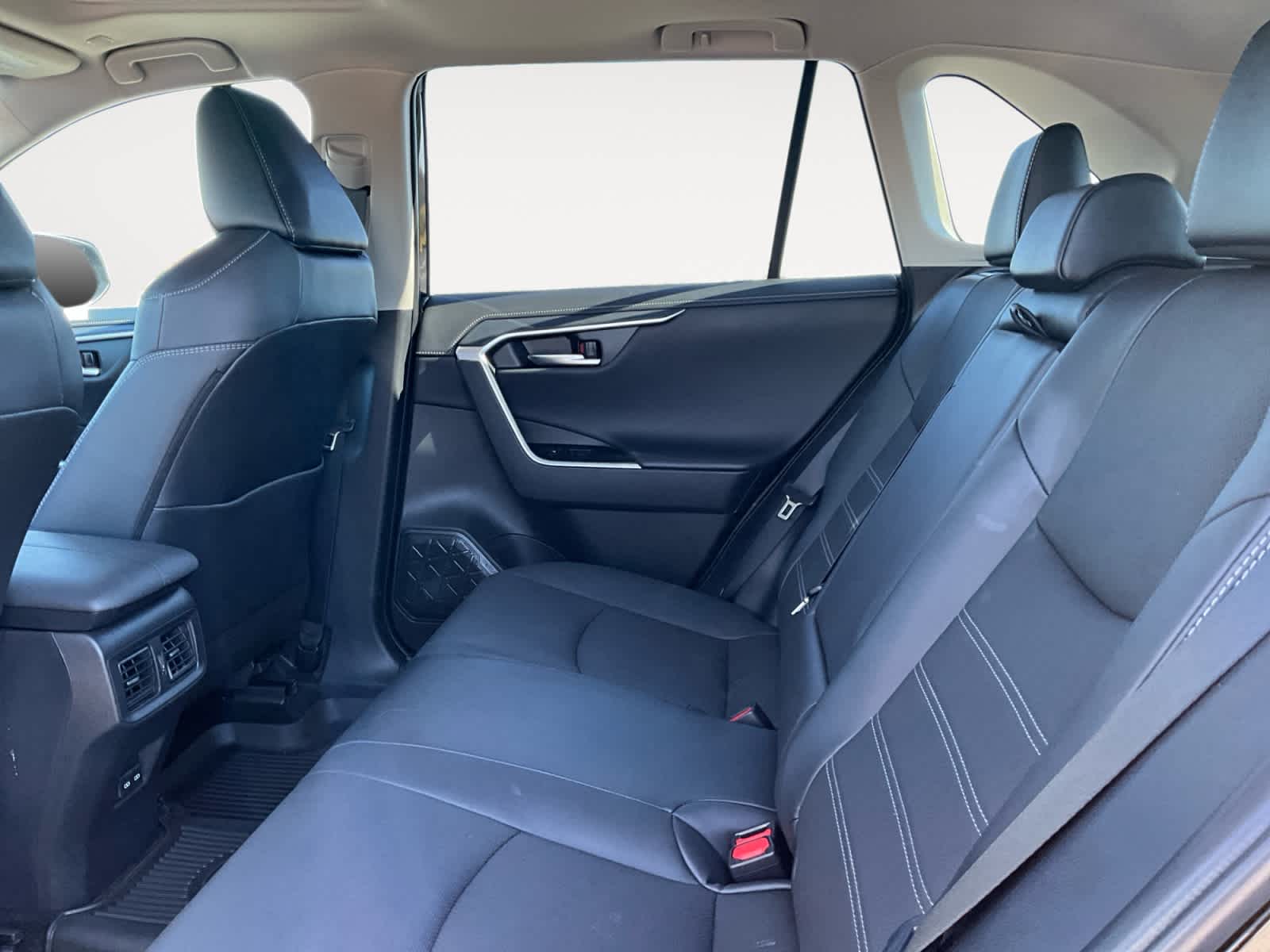Used 2025 Toyota RAV4 SUV