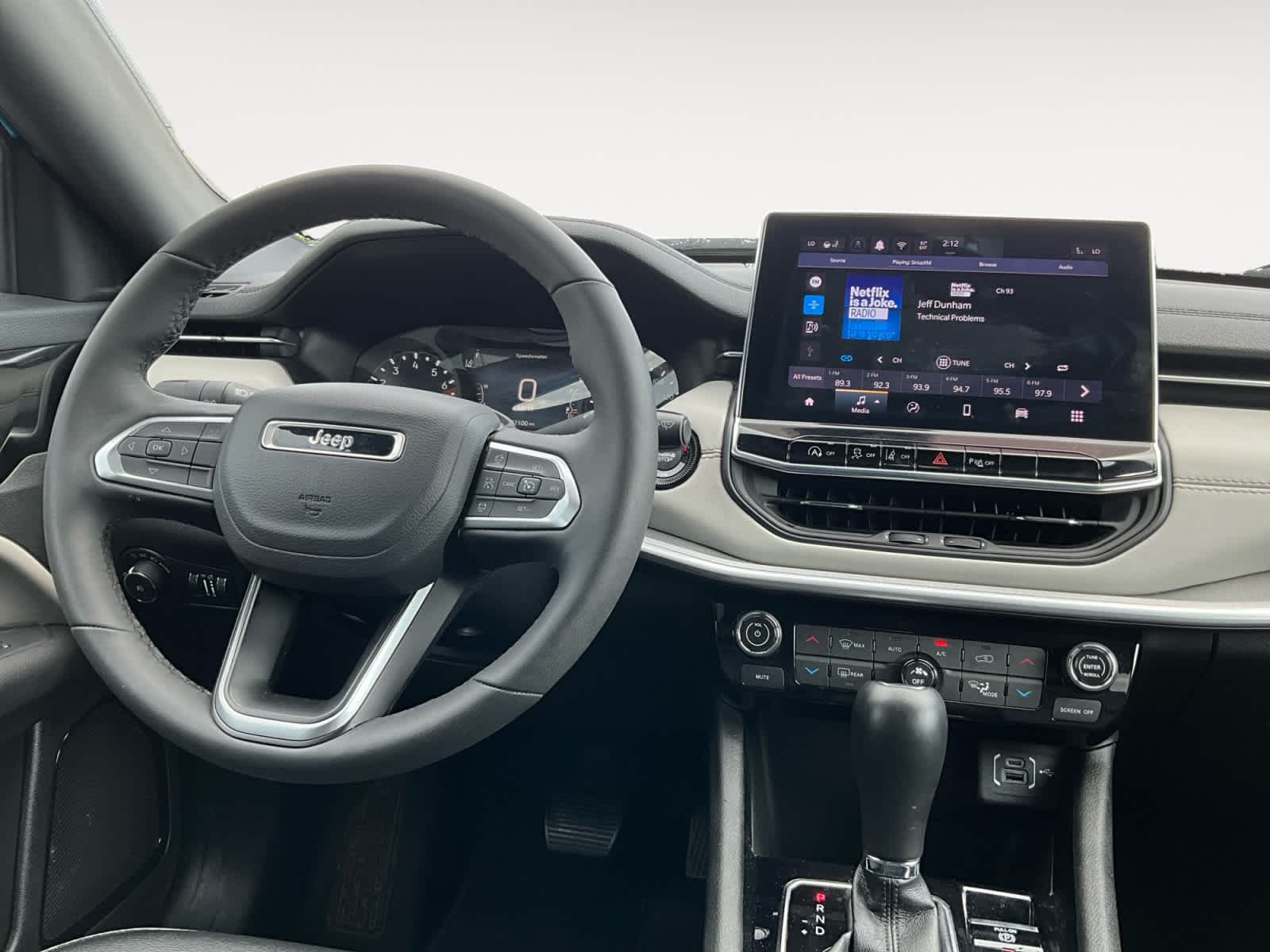 2025 Jeep Compass Limited - Photo 10