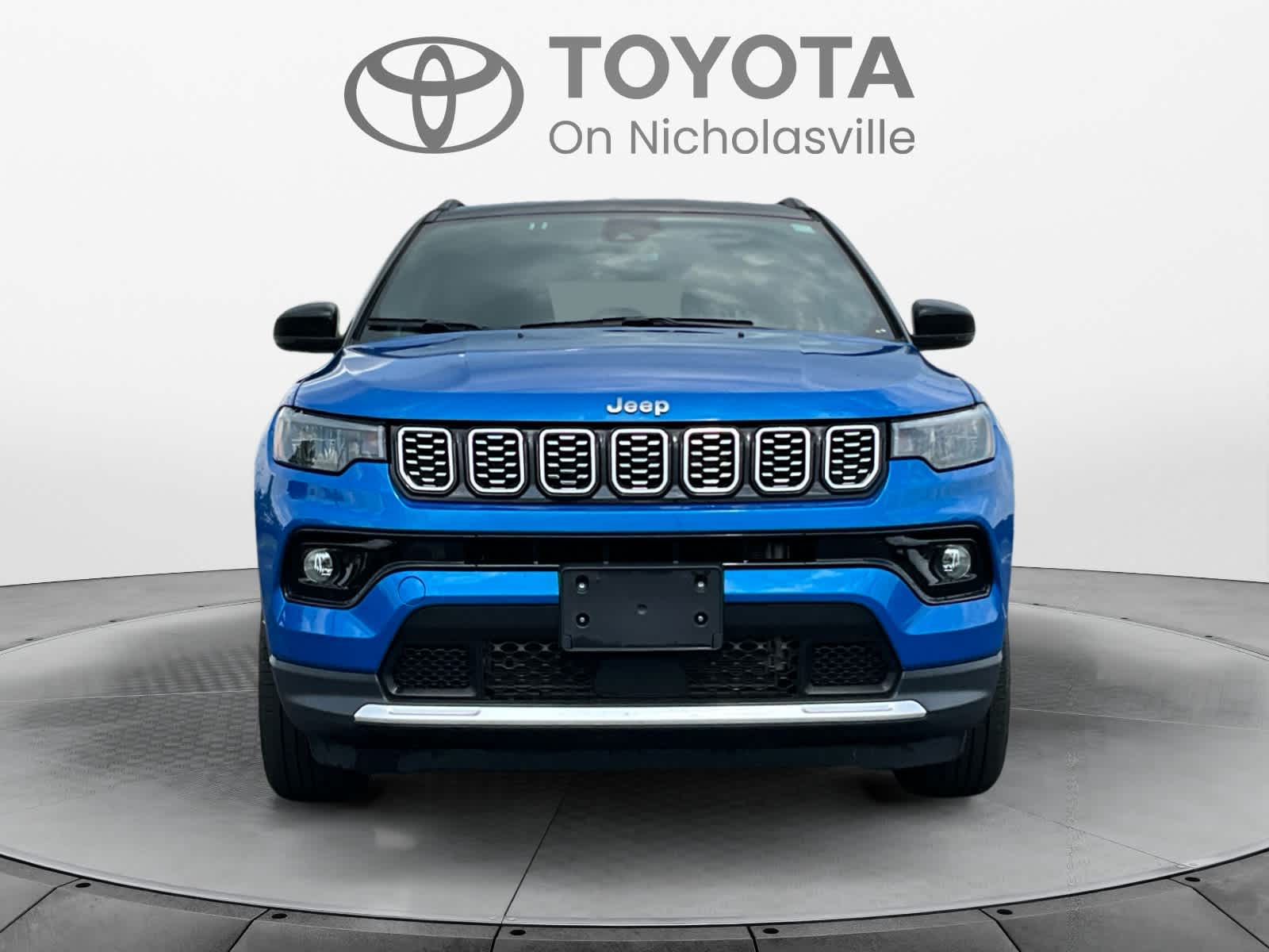 2025 Jeep Compass Limited - Photo 8