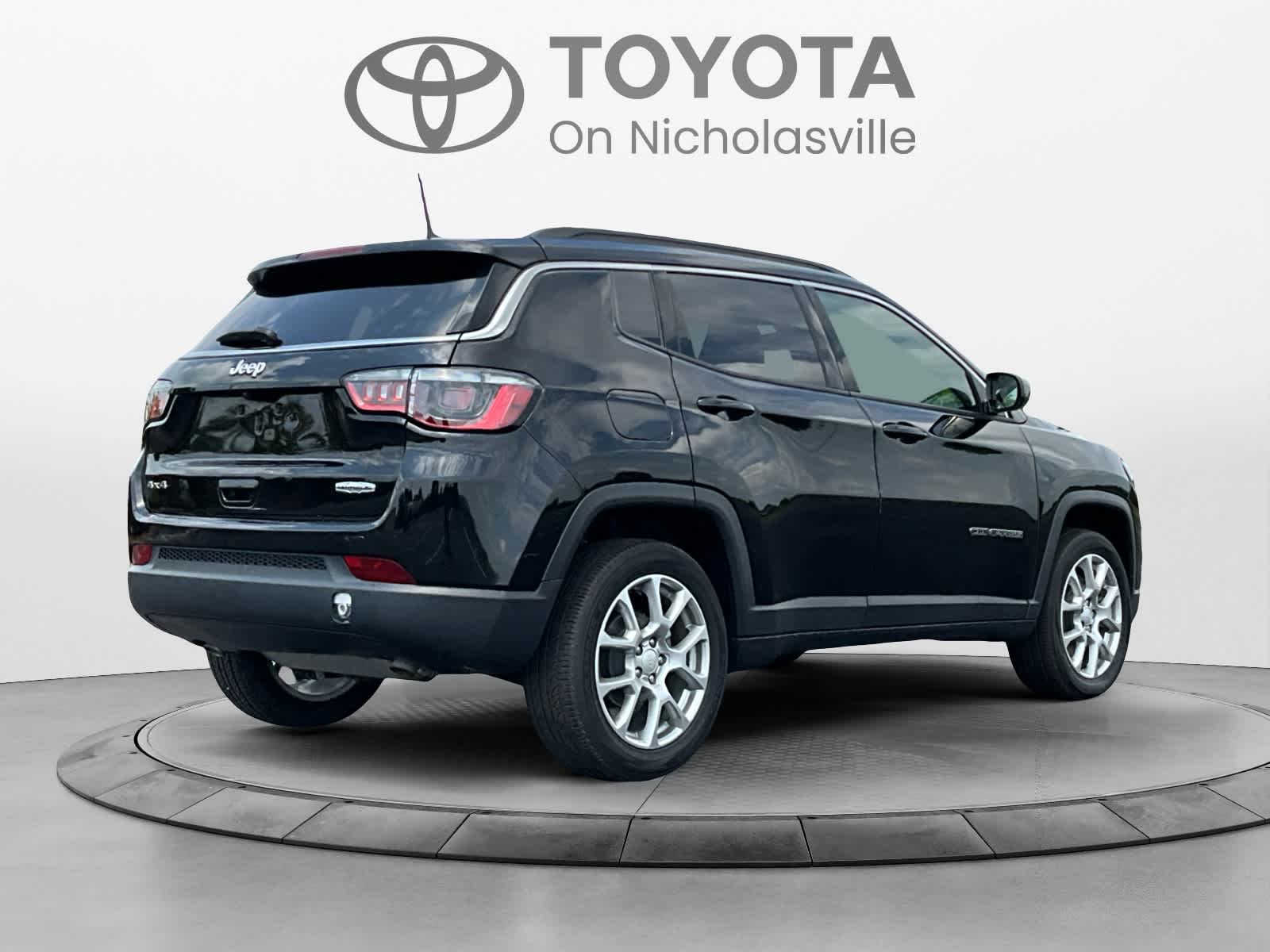 Used 2024 Jeep Compass SUV