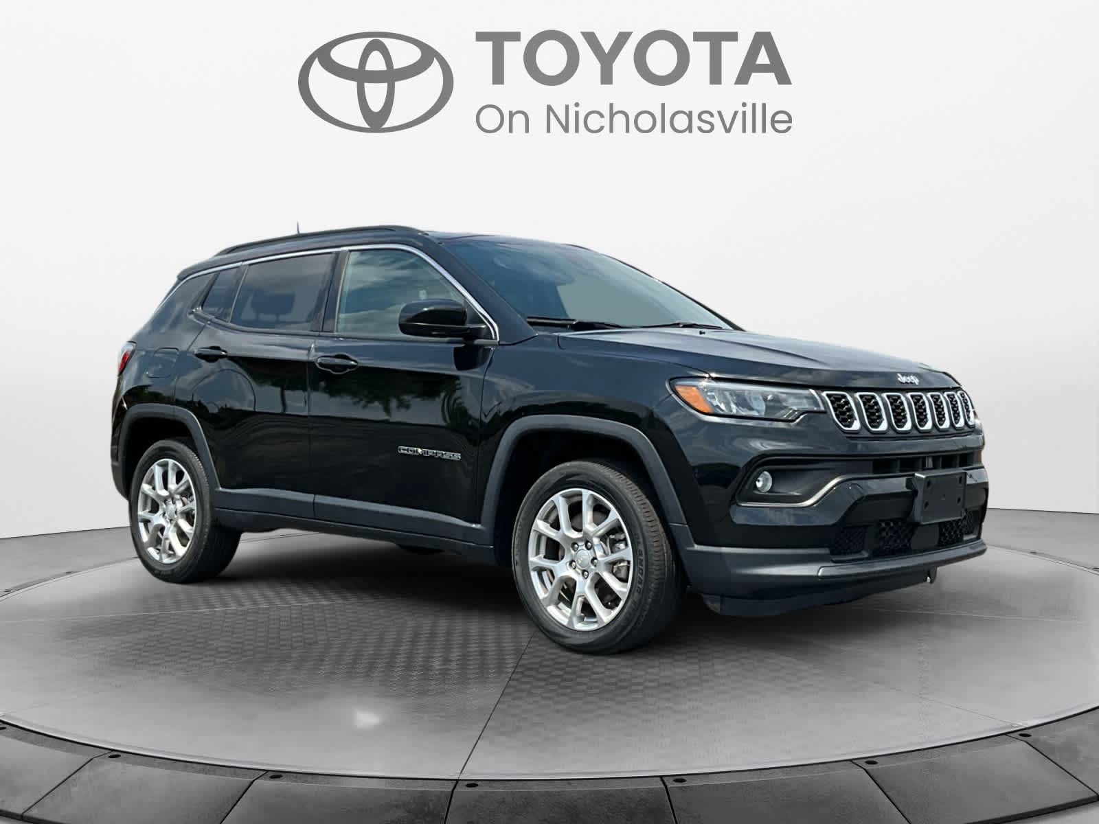 Used 2024 Jeep Compass SUV