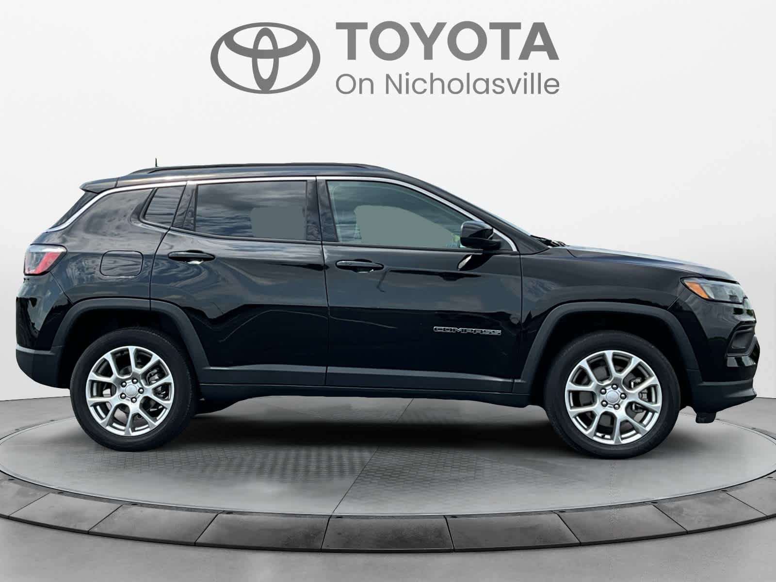 Used 2024 Jeep Compass SUV