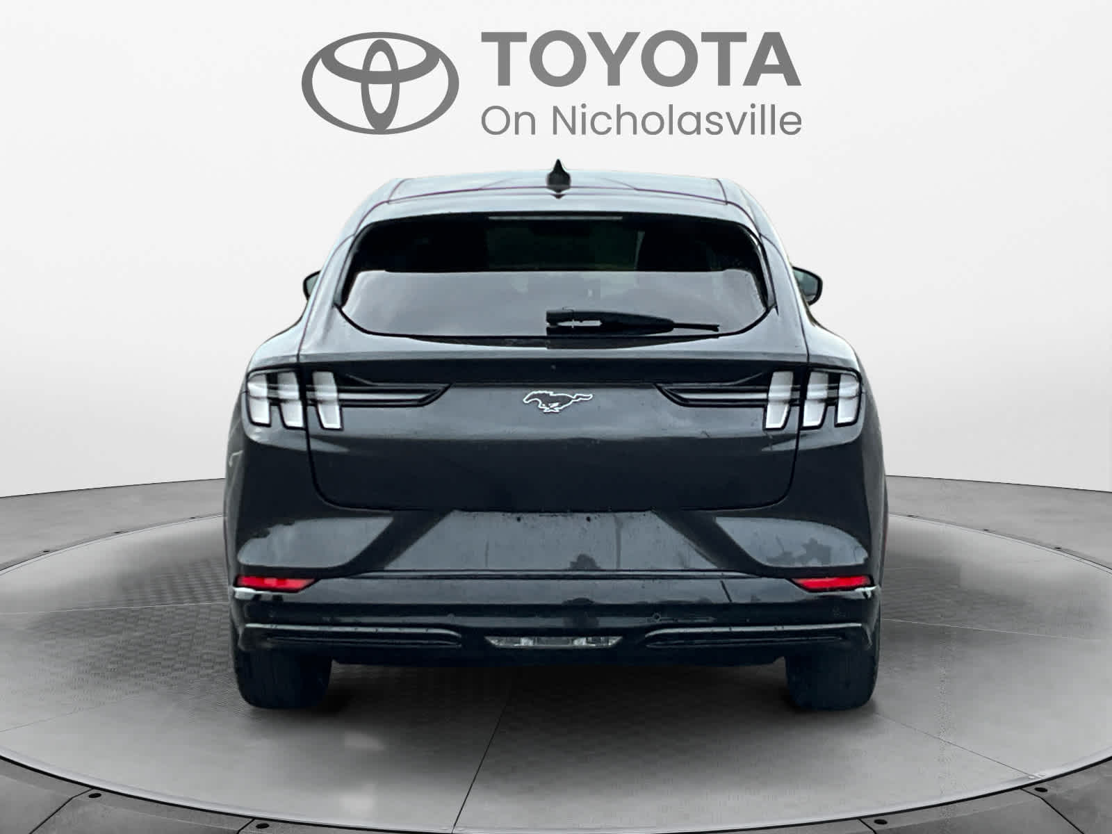 Used 2021 Ford Mustang Mach-E SUV