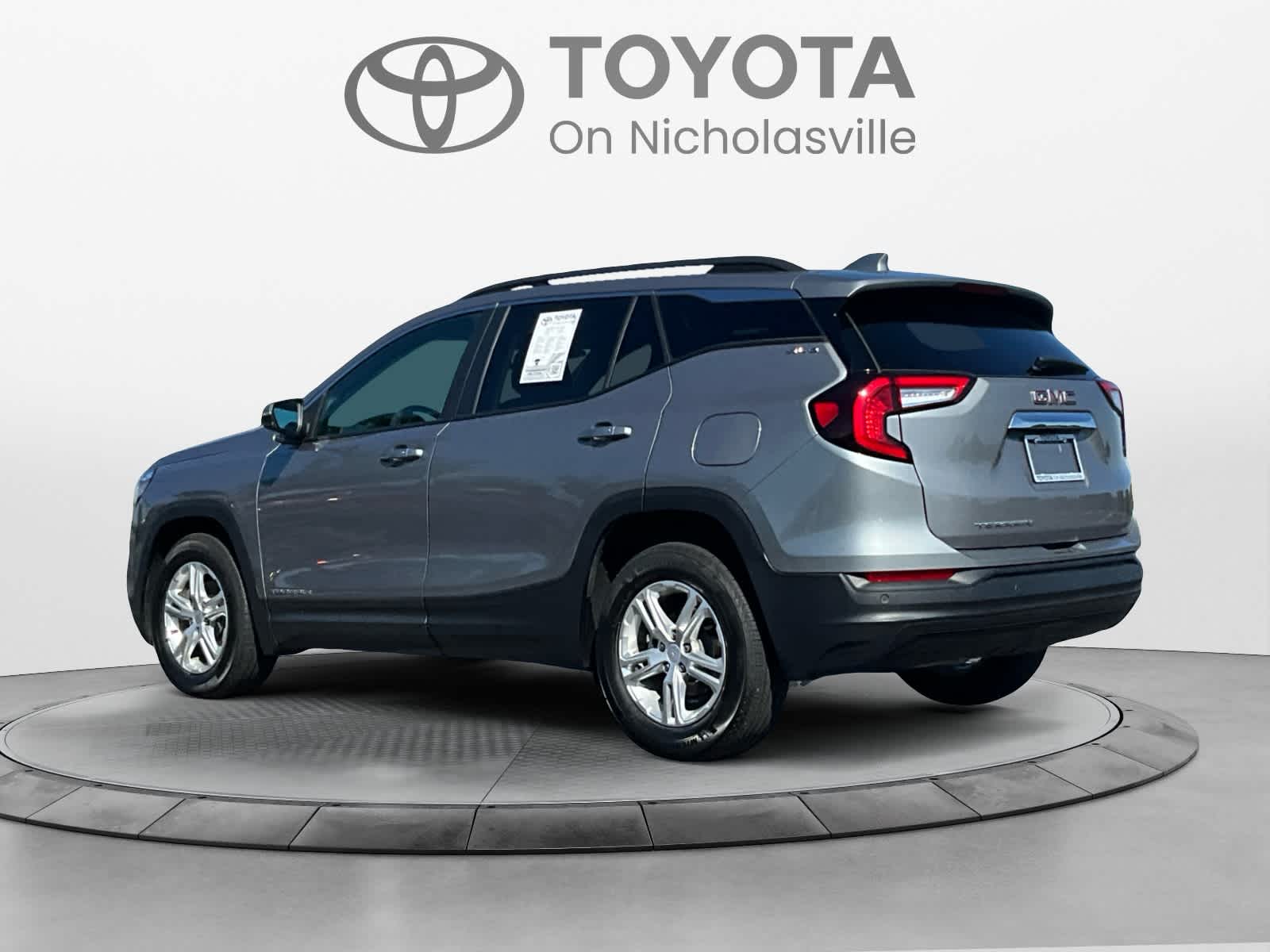 Used 2023 GMC Terrain SUV