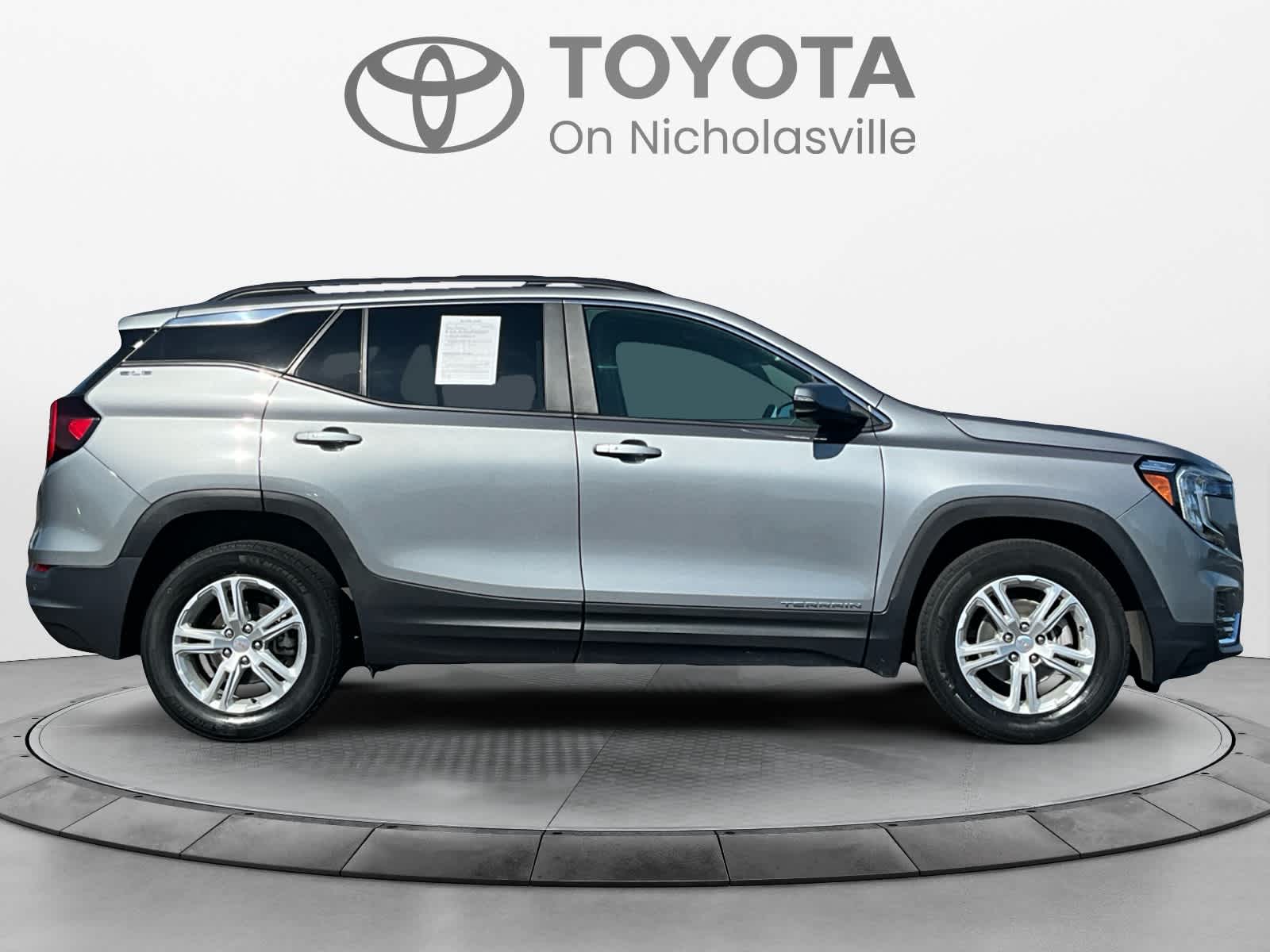 Used 2023 GMC Terrain SUV