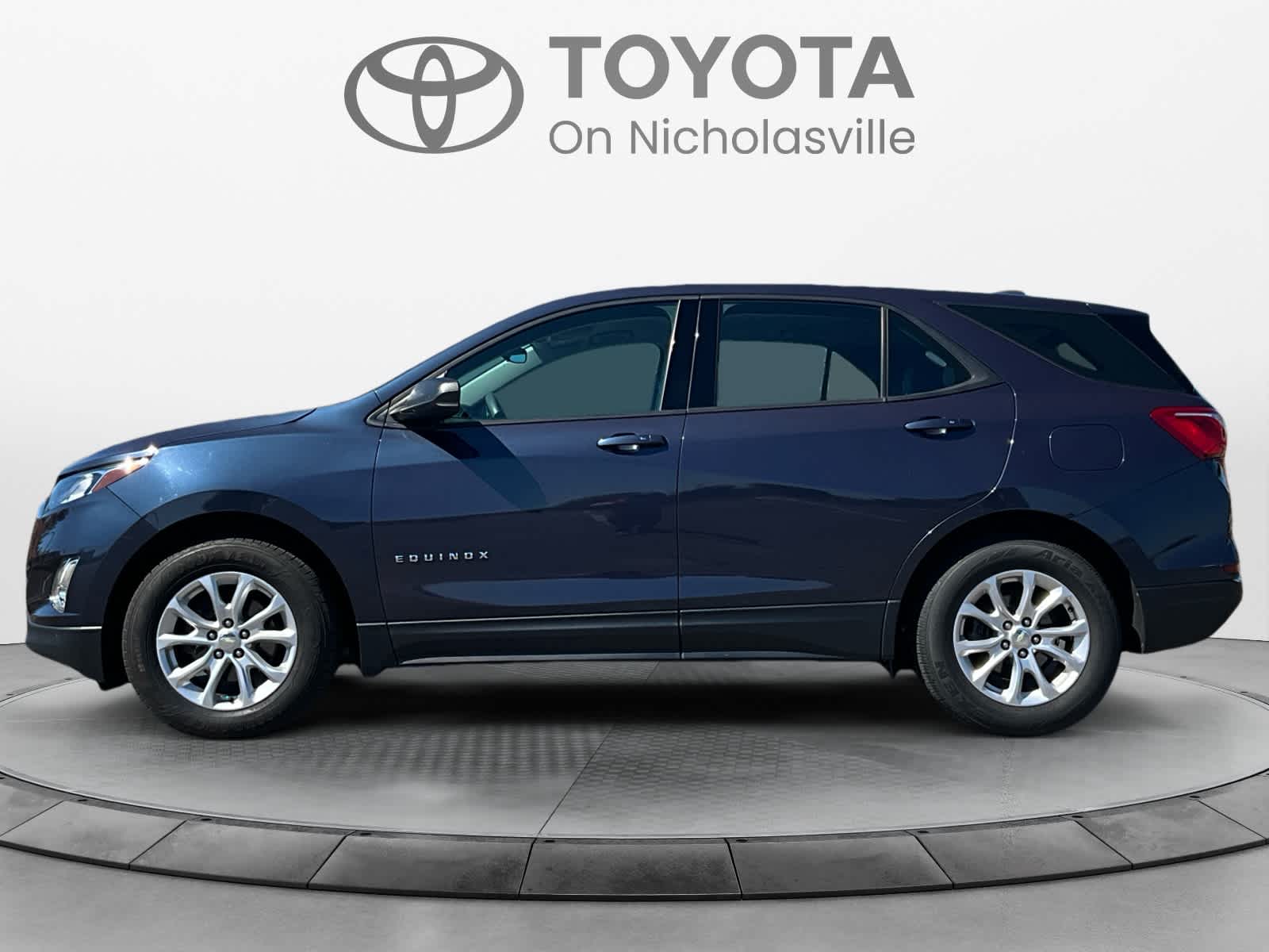 Used 2018 Chevrolet Equinox LS with VIN 3GNAXHEV9JS529046 for sale in Nicholasville, KY