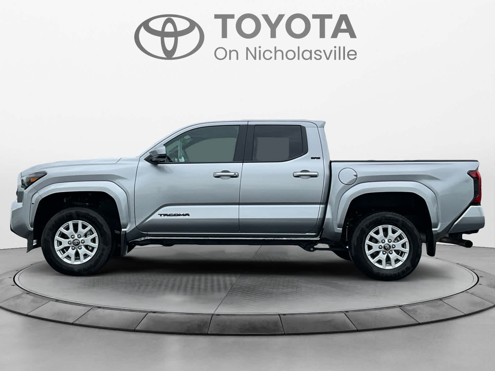 Used 2025 Toyota Tacoma Truck