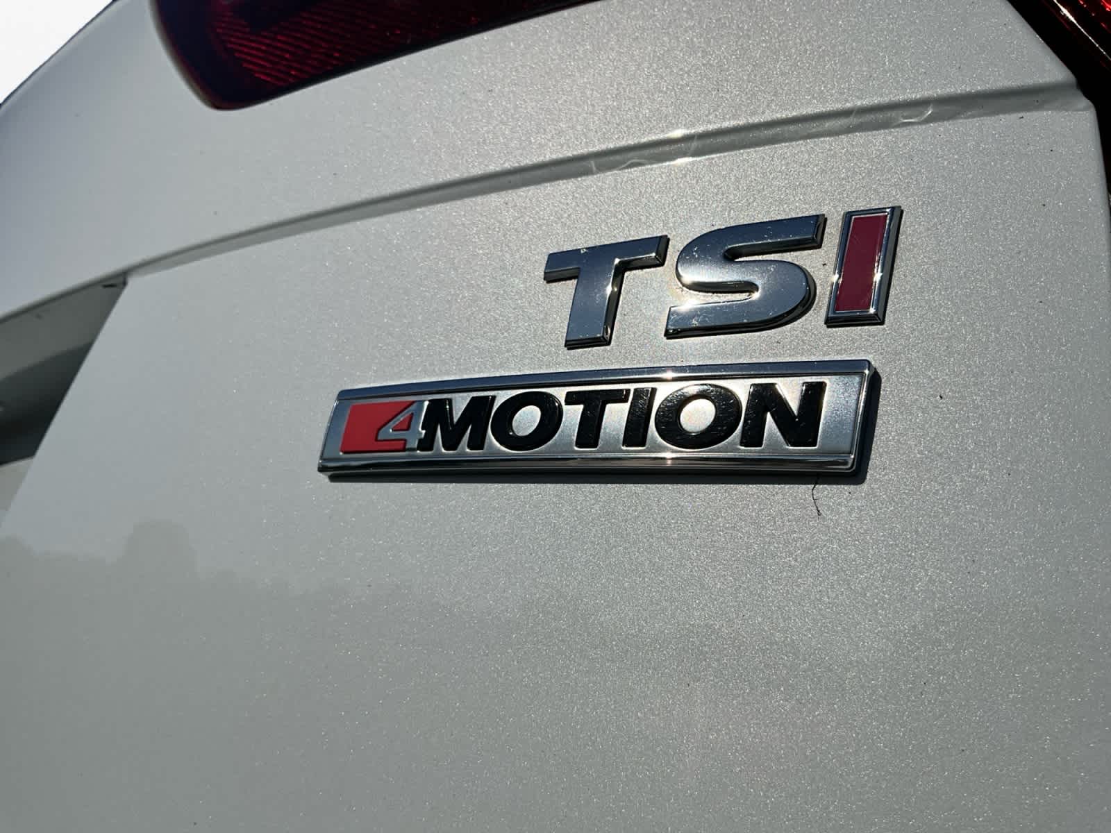 Used 2018 Volkswagen Tiguan SUV