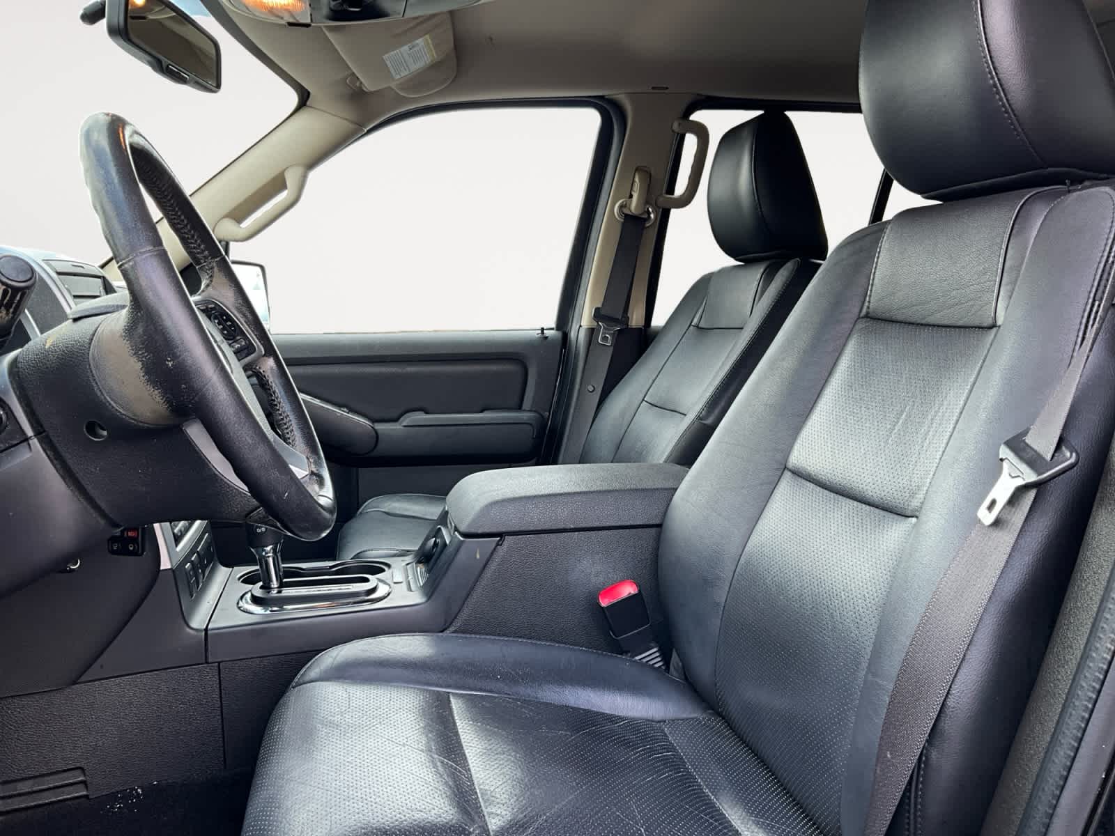 Used 2010 Mercury Mountaineer SUV