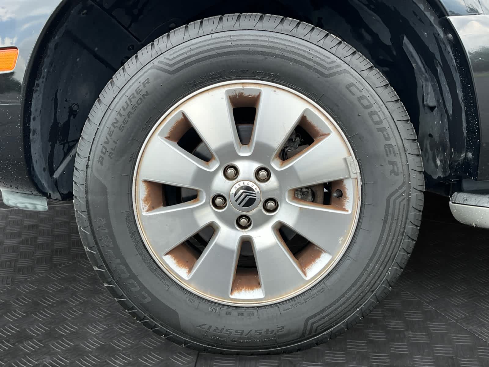 Used 2010 Mercury Mountaineer SUV