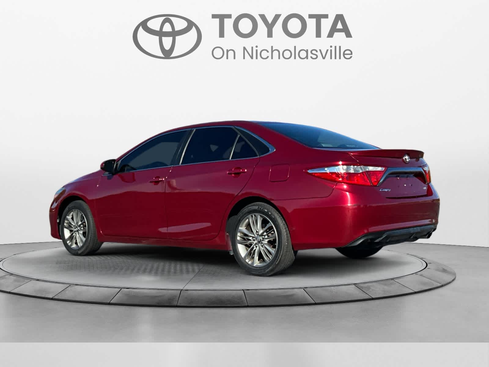 Used 2015 Toyota Camry Sedan