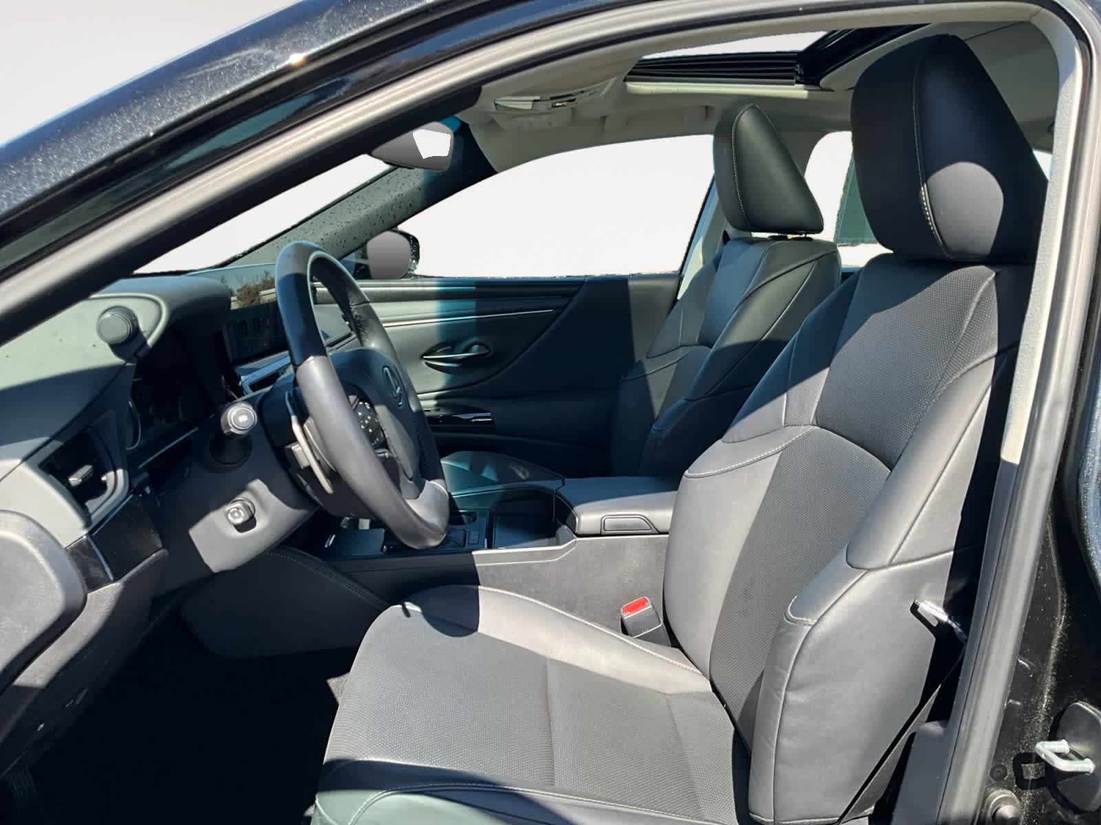 Used 2024 Lexus ES 350 Sedan