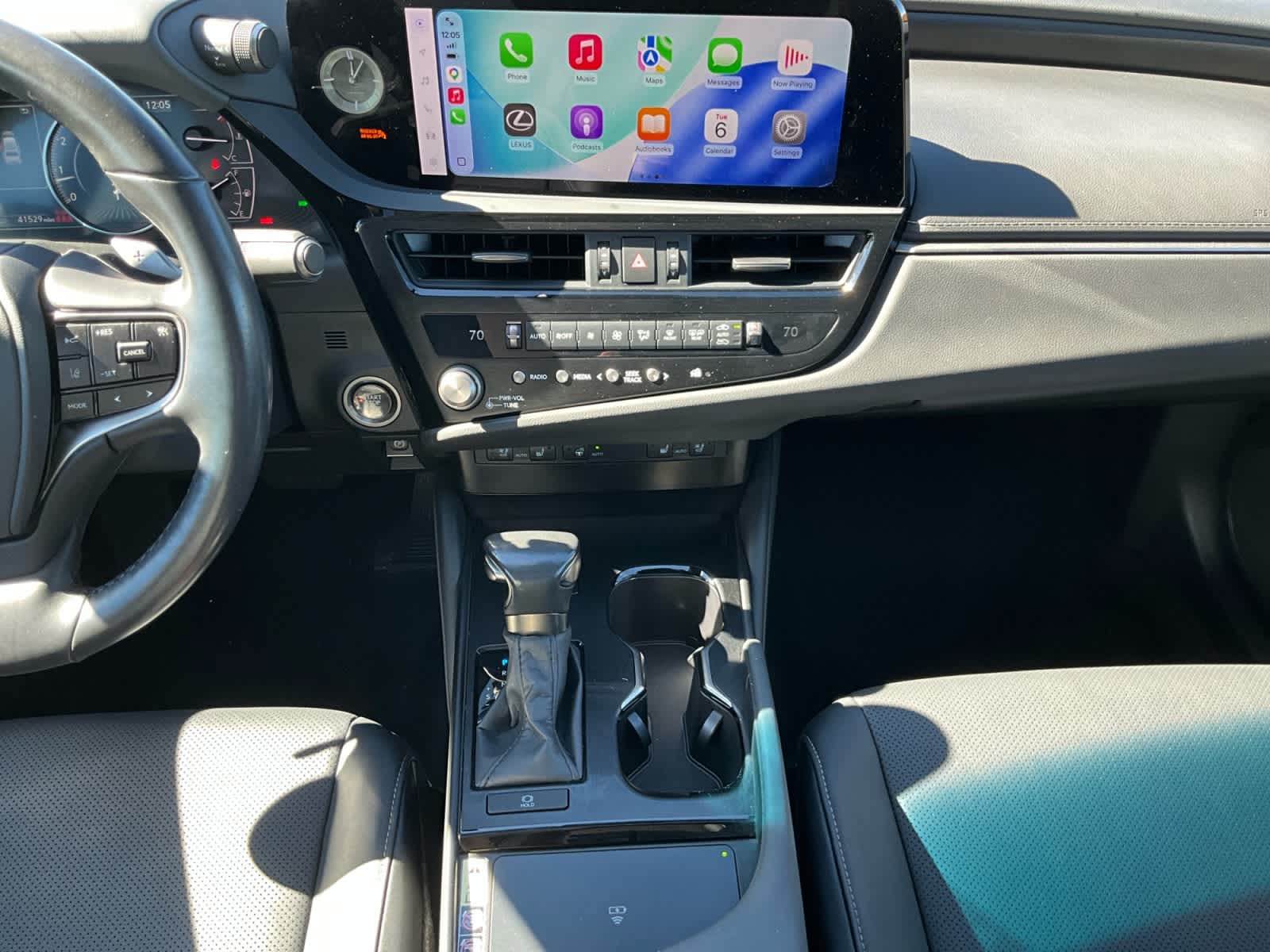 Used 2024 Lexus ES 350 Sedan