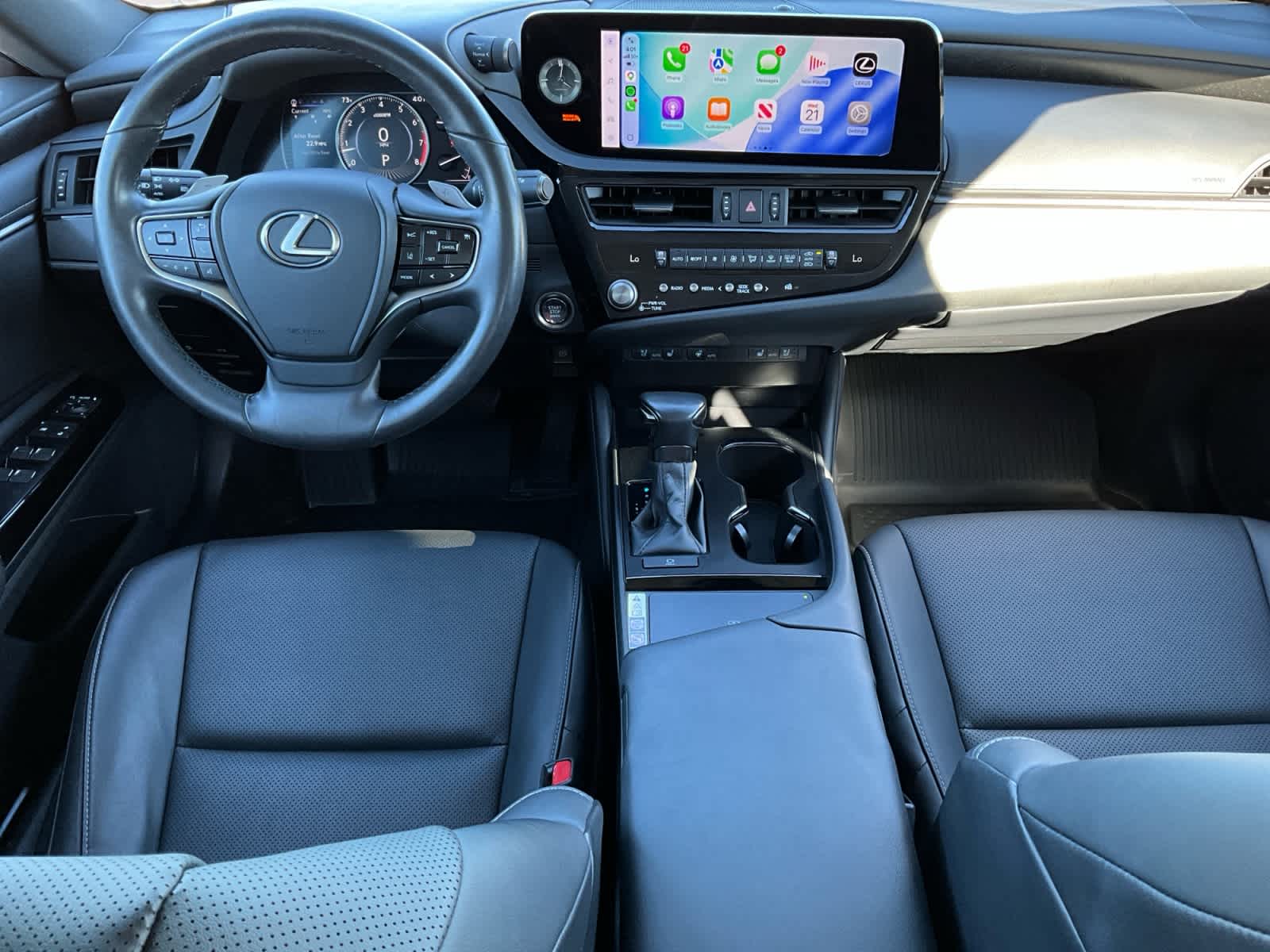 Used 2024 Lexus ES 350 Sedan
