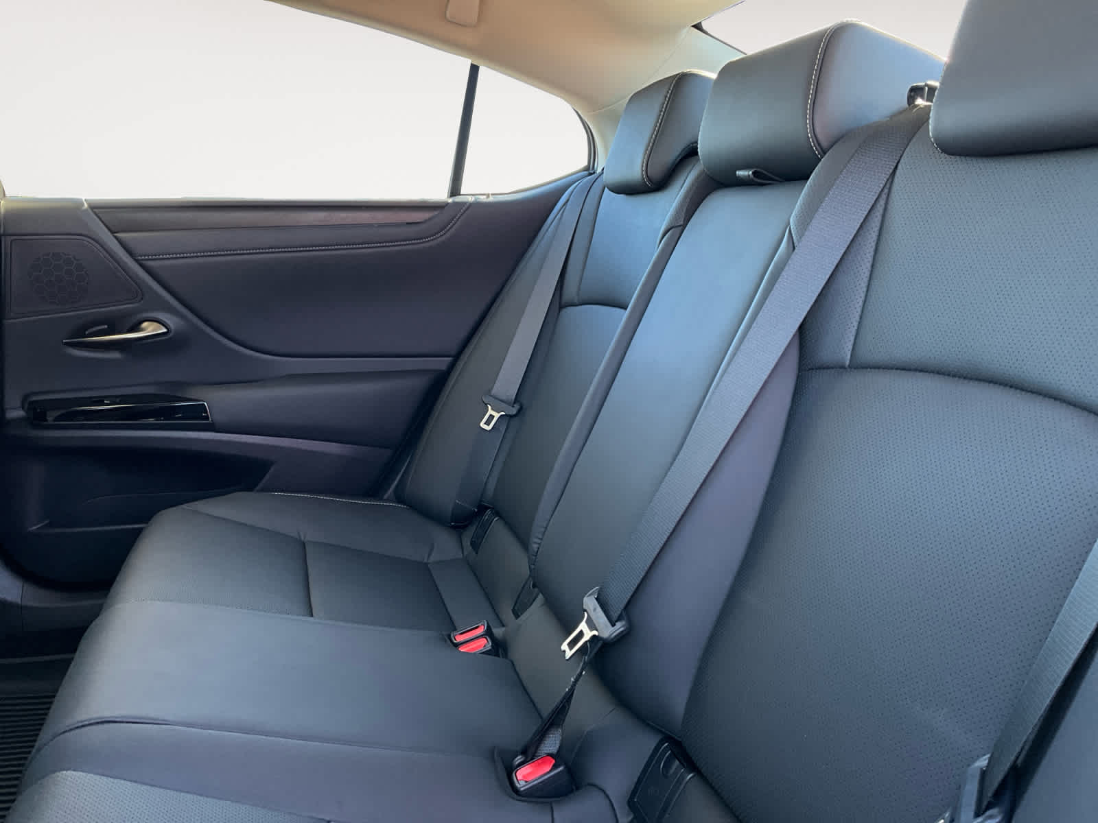 Used 2024 Lexus ES 350 Sedan