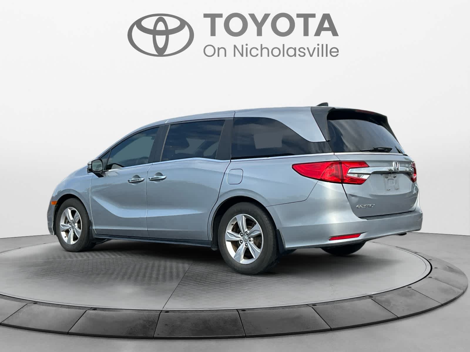 Used 2019 Honda Odyssey Van
