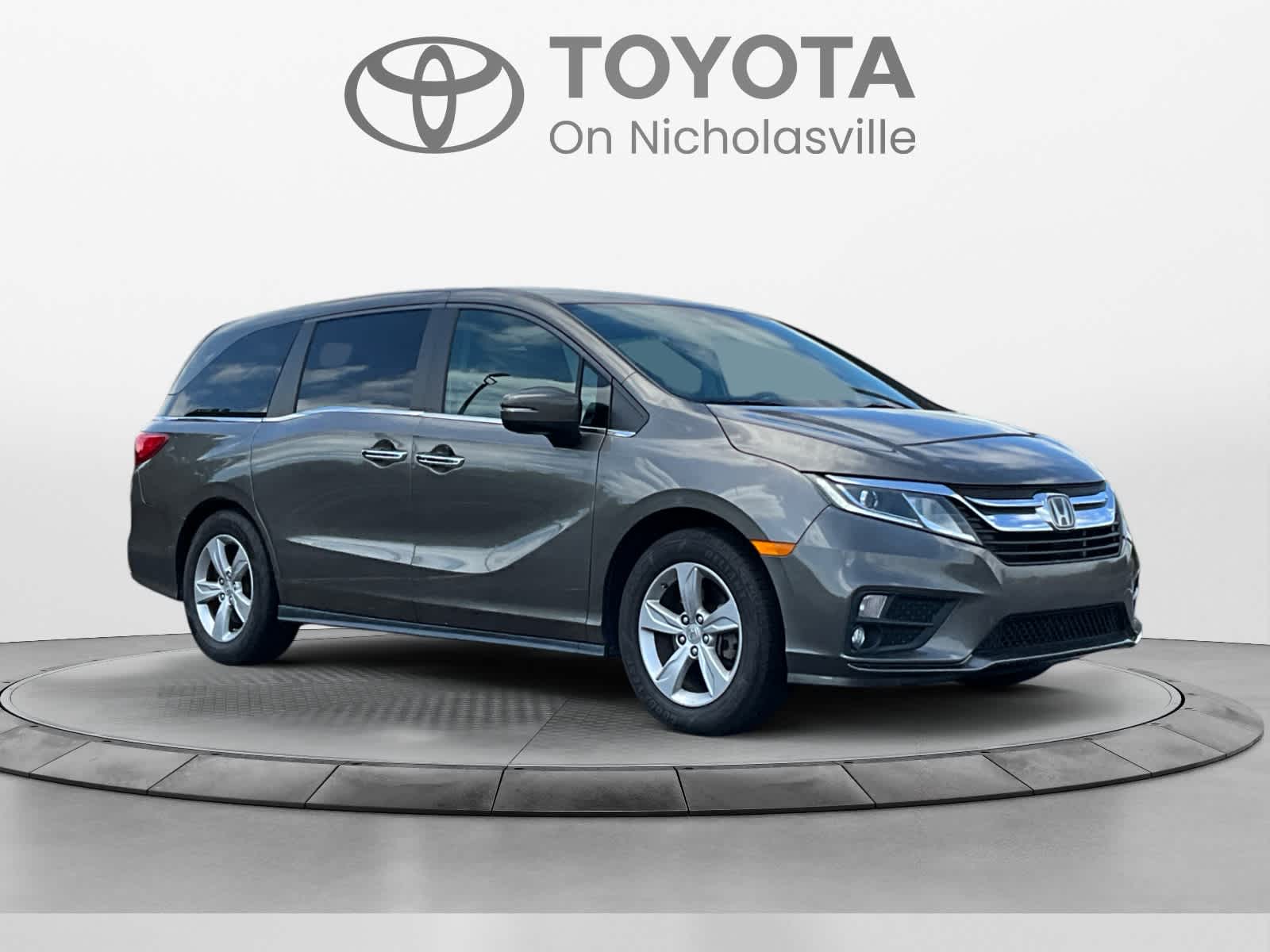 Used 2018 Honda Odyssey Van