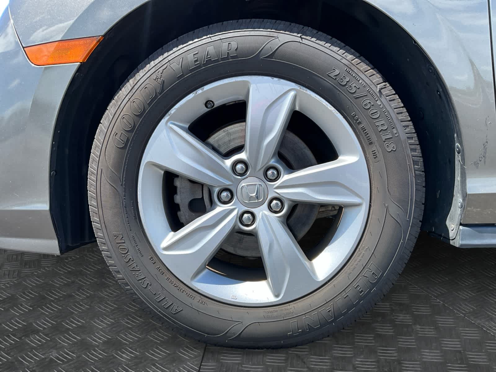 Used 2018 Honda Odyssey Van