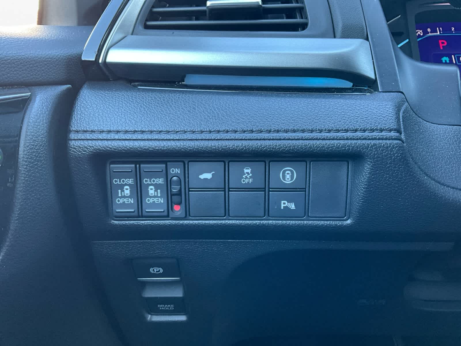 Used 2024 Honda Odyssey Van