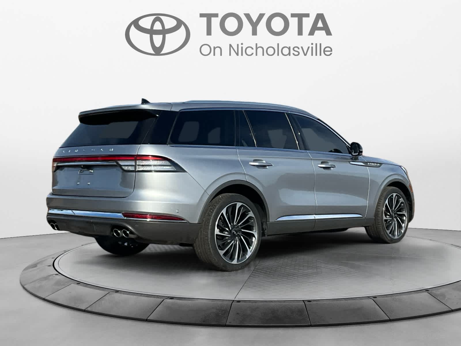 Used 2022 Lincoln Aviator SUV