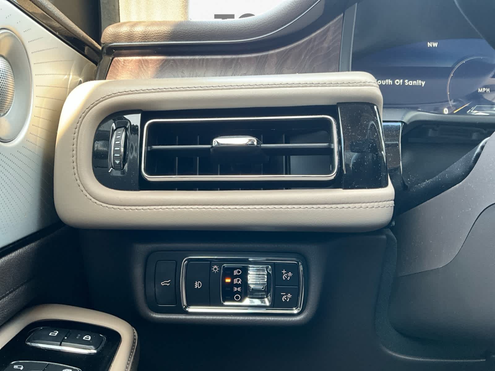 Used 2022 Lincoln Aviator SUV