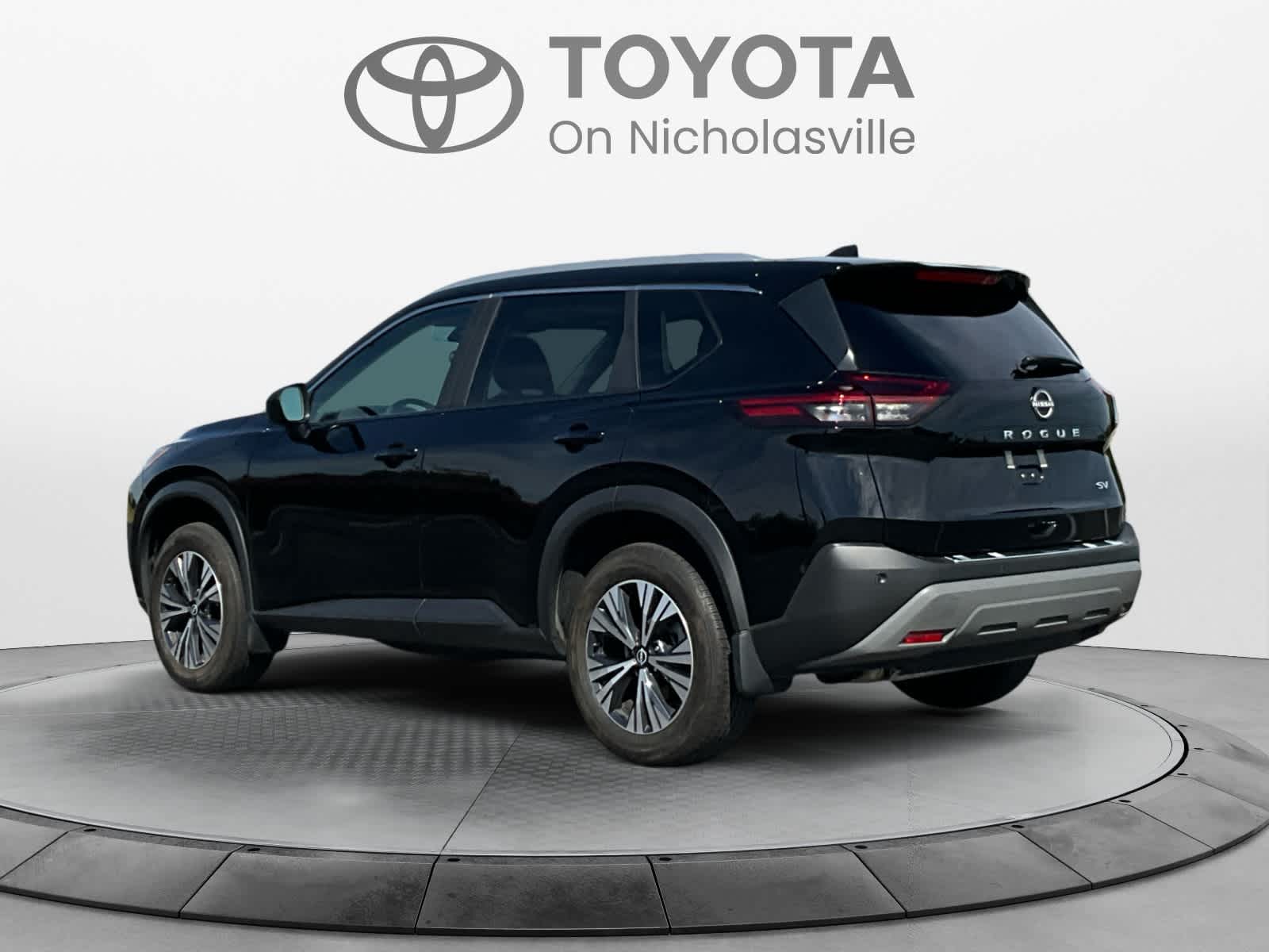 Used 2023 Nissan Rogue SUV